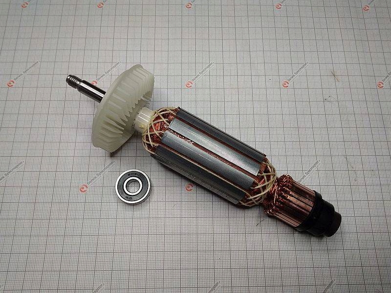 Úchyt - MAKITA 4131- BYSING MOTOR Č.