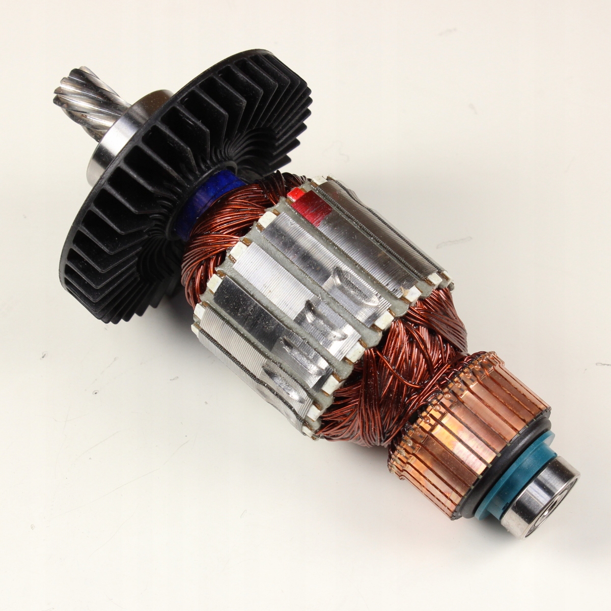 Rotor - MAKITA 5008MG WIRNIK ORYGINAŁ 517763-6