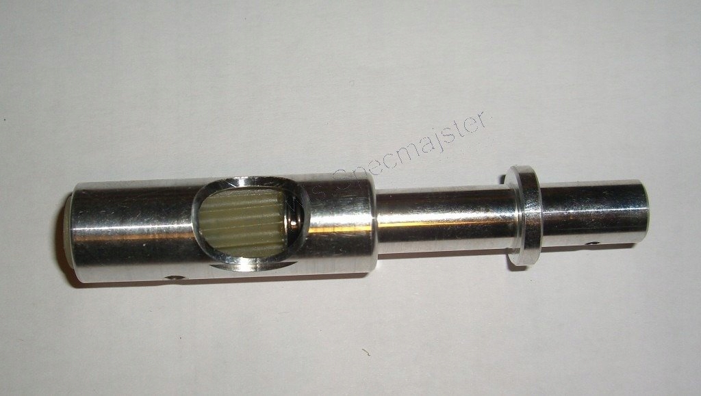 Úchyt - Makita DCS4610- Olejové čerpadlo č. 94 Kód: 02124500