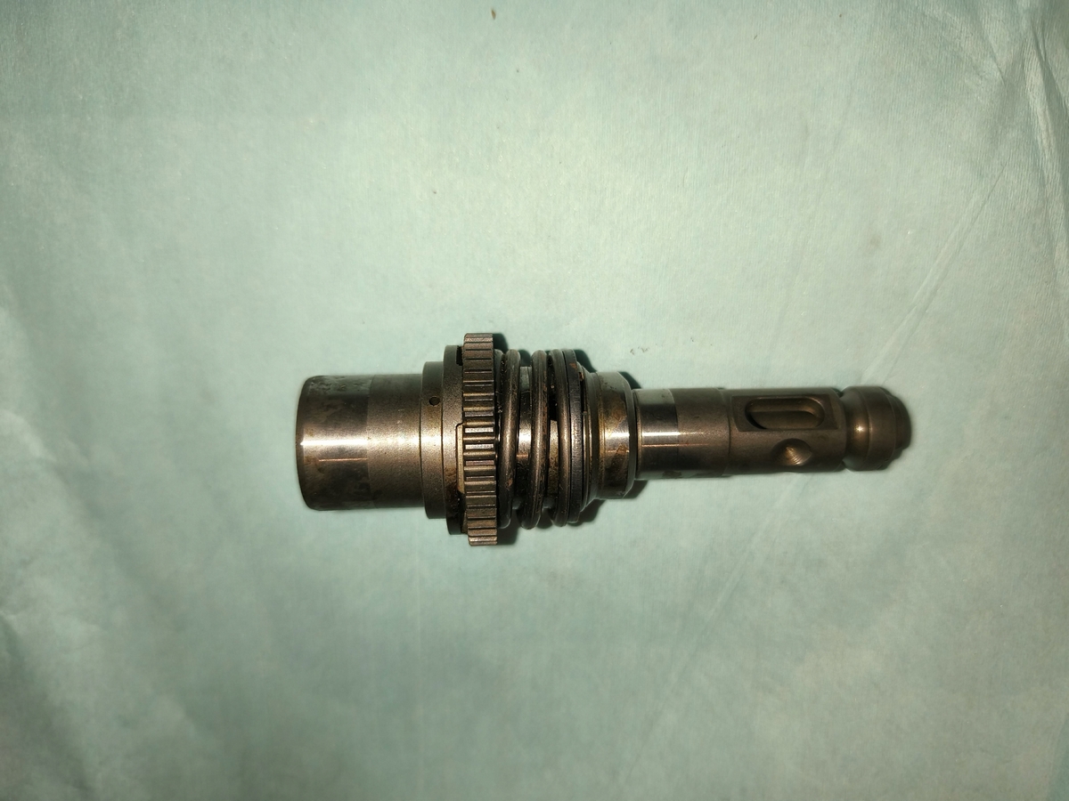 Držiak náradia MAKITA pre HR2400 134714-0