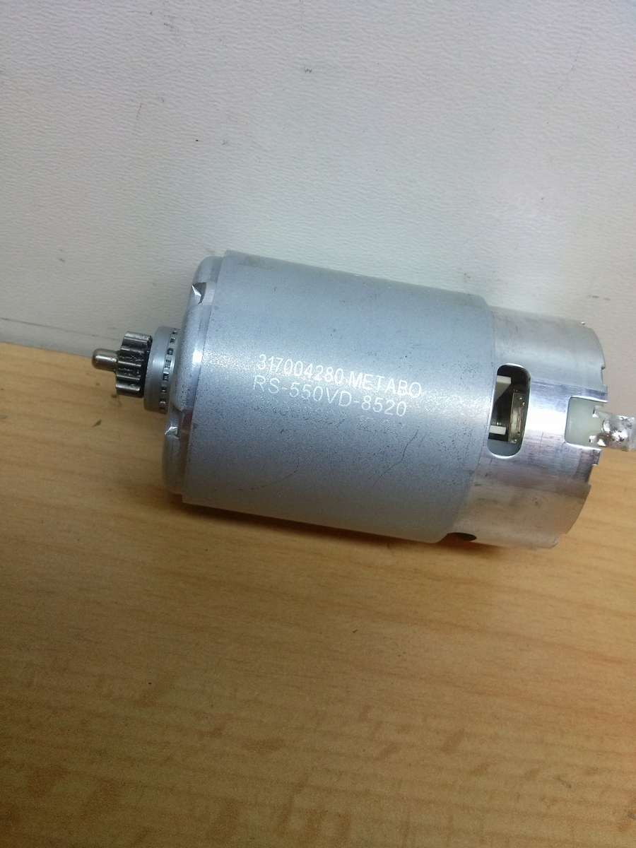 Motor - 21 kód: 14013