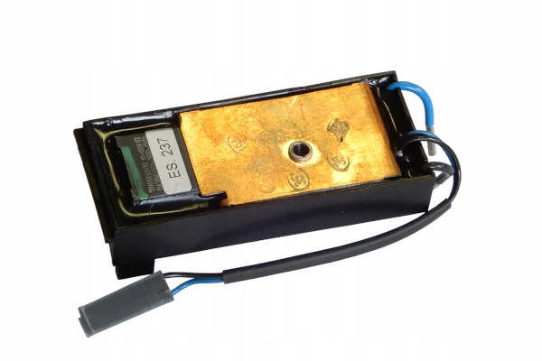 Spínač, vypínač - ABS inteligentná USB batéria na nabíjanie 500