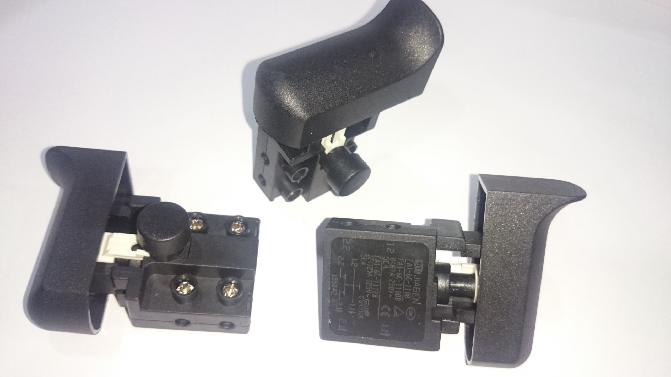 Spínač, vypínač - Nabíjačka až 18 V Bosch PSR 18 Li-2 PSR 18 Li